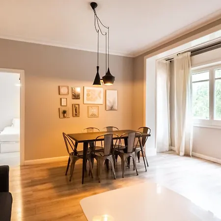 Apartamento Magnificent 4 Bedroom In Eixample