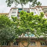 Apartment Magnificent 4 Bedroom In Eixample Barcelona