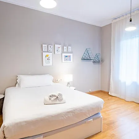 Magnificent 4 Bedroom In Eixample *
