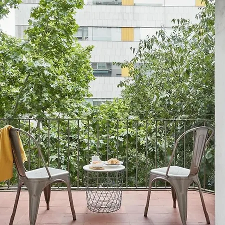 דירה Magnificent 4 Bedroom In Eixample