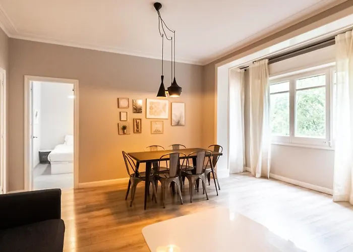 Appartamento Magnificent 4 Bedroom In Eixample