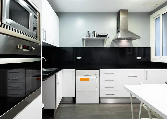 Appartamento Magnificent 4 Bedroom In Eixample