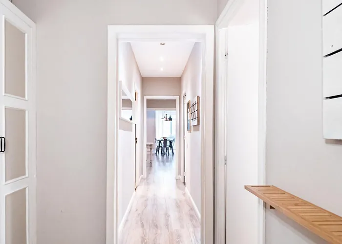 Appartamento Magnificent 4 Bedroom In Eixample
